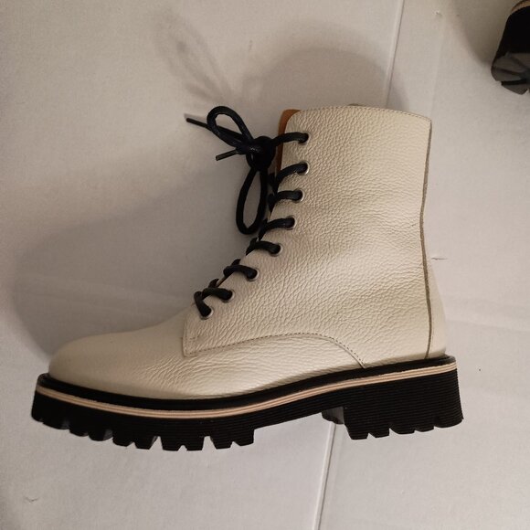 M.Gemi Benedetta Leather Combat Boots Sand Beige Women’s Size 6.5 Like New - Picture 11 of 15